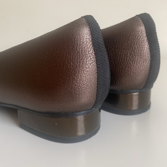 Clarks Keesha Metallic Leather Shoe Size 7.5 Low Heel Square Toe Business Casual - Picture 10 of 16